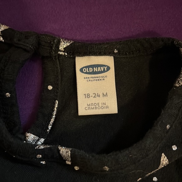 Old Navy Black Star Dress - Picture 4 of 5